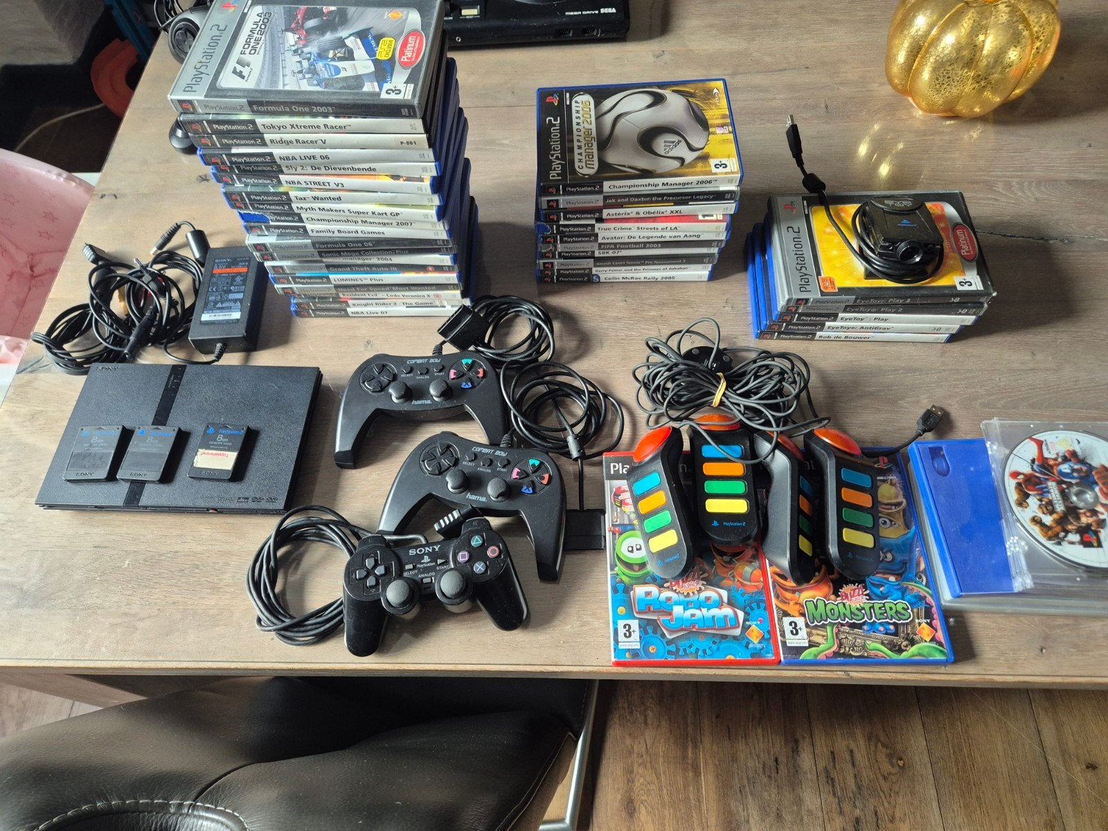 ps2 slim, Gebruikt, Zwart, Met games, Ophalen of Verzenden