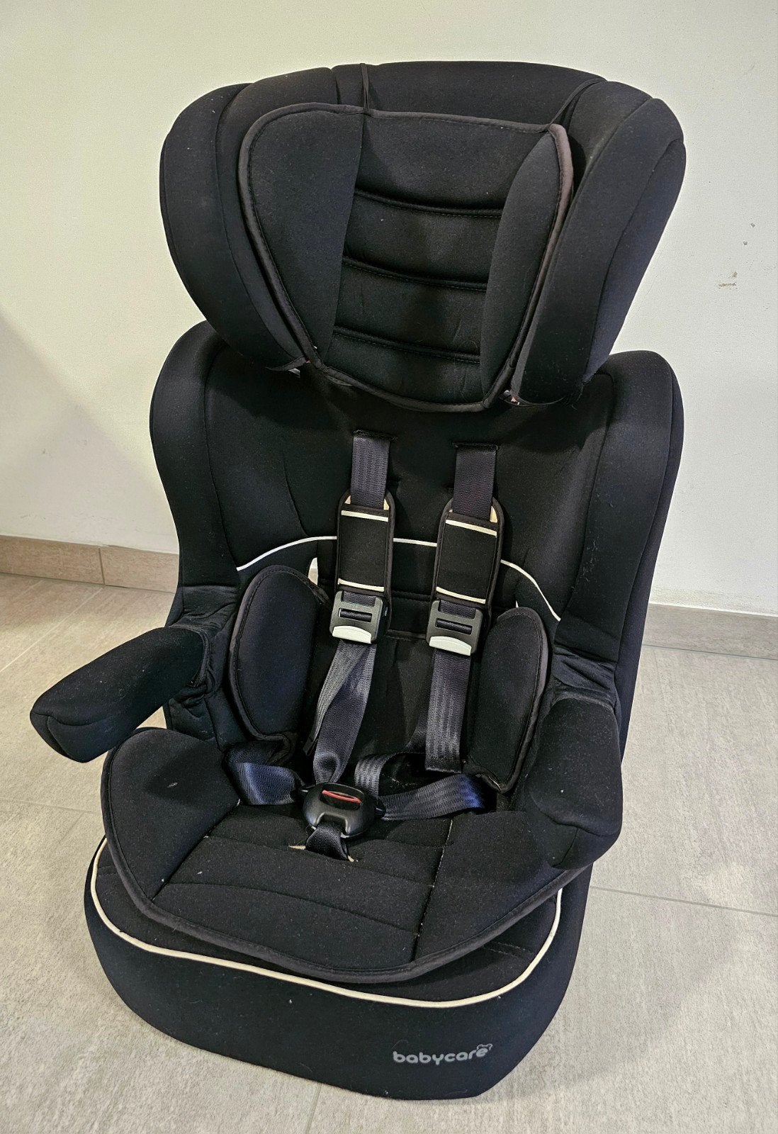 Autostoel Babycare, tot 36 kg, Kinderen en Baby's, Ophalen, Autogordel, Verstelbare rugleuning, Zo goed als nieuw