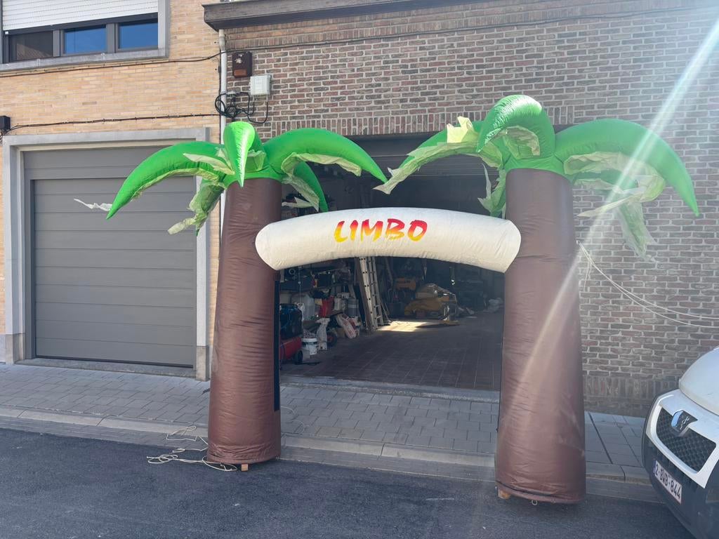 Limbo opblaasbaar (220v), Hobby en Vrije tijd, Ophalen, Zo goed als nieuw