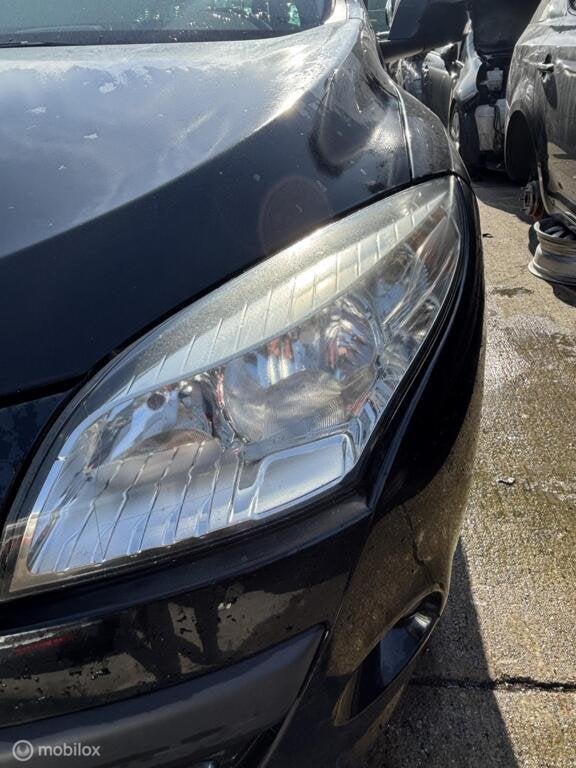 Koplamp links Renault Megane Estate III ('09-'16), Auto-onderdelen, Gebruikt, Renault, Ophalen of Verzenden, Renault