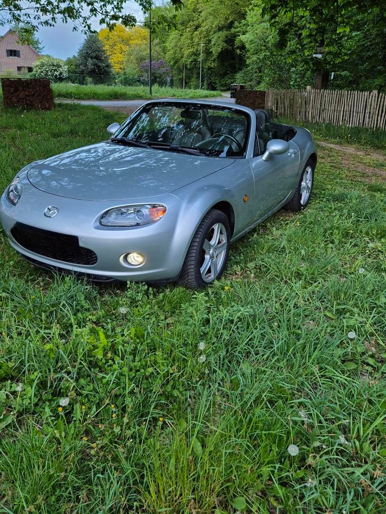 MX-5 NC avec moteur remis à neuf, Autos, Mazda, Cuir, Argent ou Gris, Achat, 174 g/km