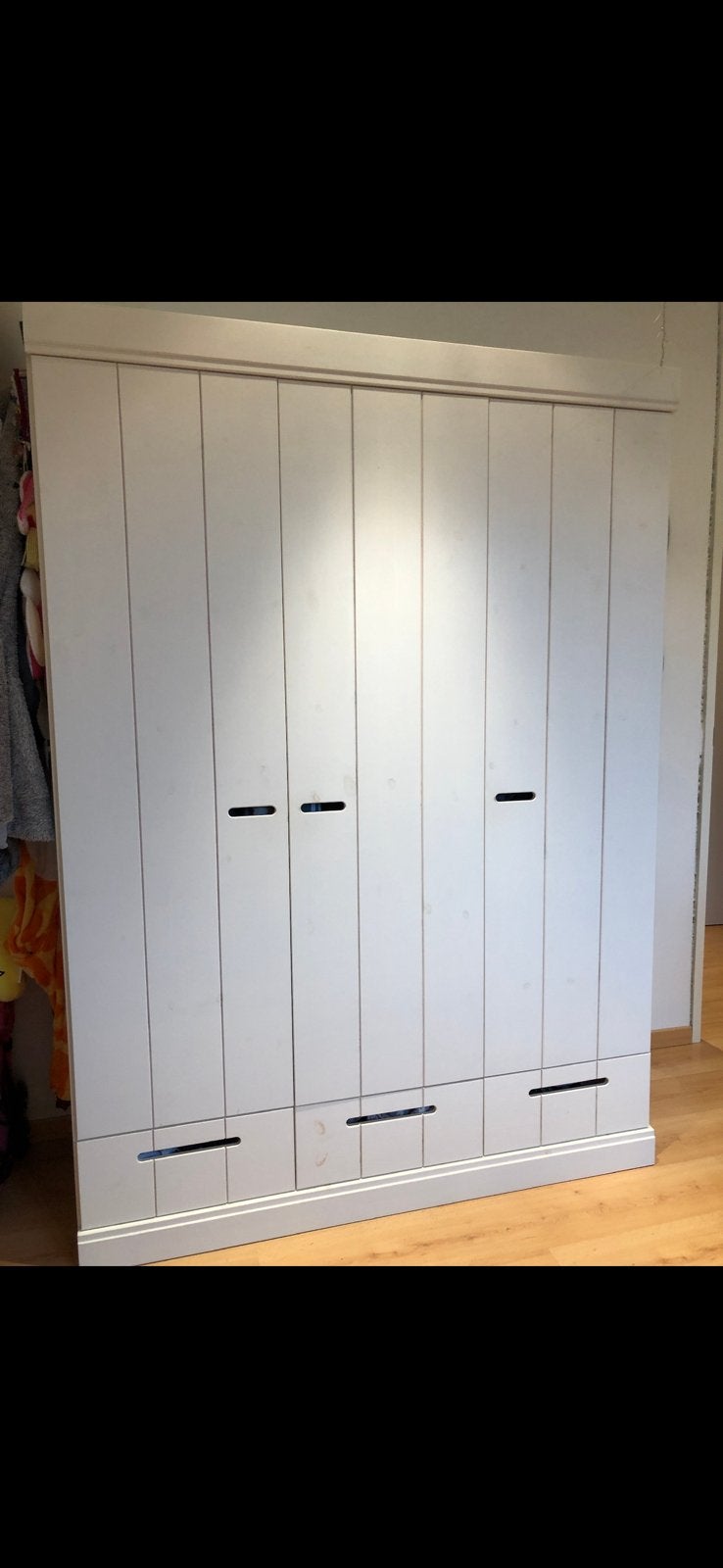 Kinderkamer met kast. Bed. Bureau, Kinderen en Baby's, Ophalen, Zo goed als nieuw