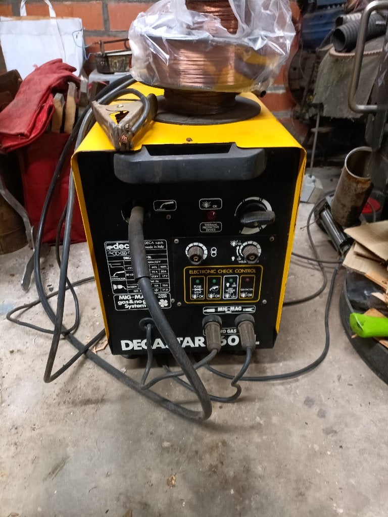 Lassen Deca halfautomaat 1 fase, Doe-het-zelf en Bouw, Ophalen, Gebruikt, 150 tot 250 ampère, CO2