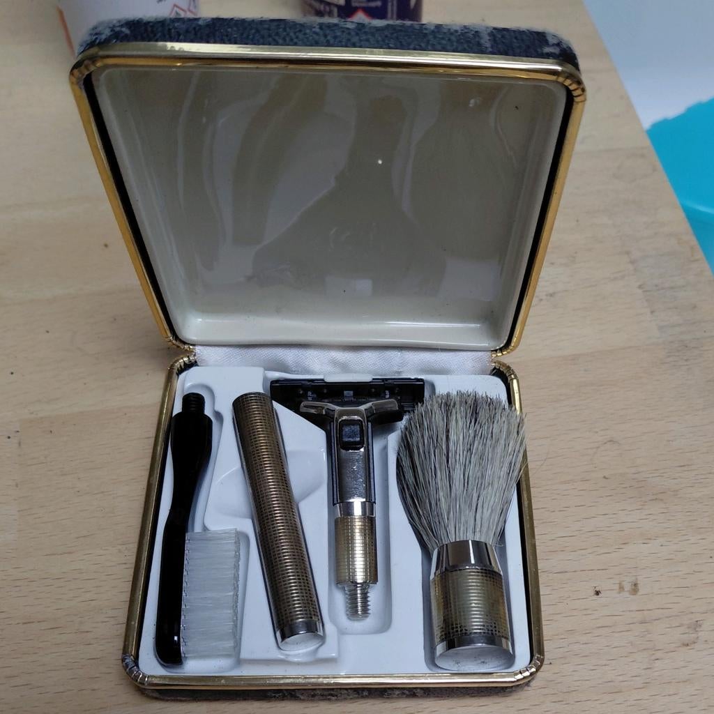 Vintage Schick scheerset – safety razor & kwast – jaren 50/6, Ophalen of Verzenden