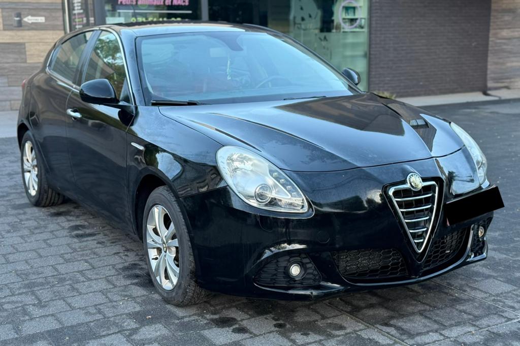 Alfa Romeo Giulietta Pret à immatriculer, Auto's, Alfa Romeo, Particulier, Giulietta, Diesel, Euro 5, 5 deurs, Handgeschakeld