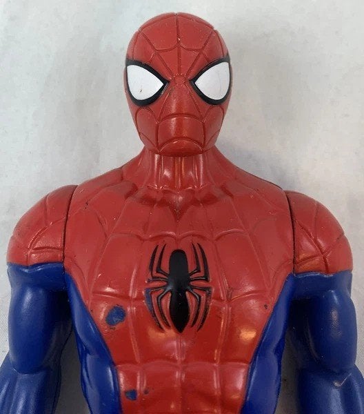 Marvel Spider-Man Titan Hero Series Hasbro Figuur E0776, Kinderen en Baby's, Verzenden, Zo goed als nieuw