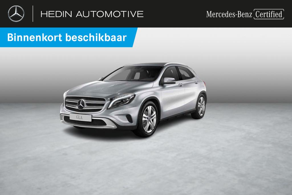 Mercedes-Benz GLA-Klasse 180 Luxury Line | Trekhaak | Memory, Auto's, Gebruikt, 4 cilinders, 1600 cc, 5 deurs