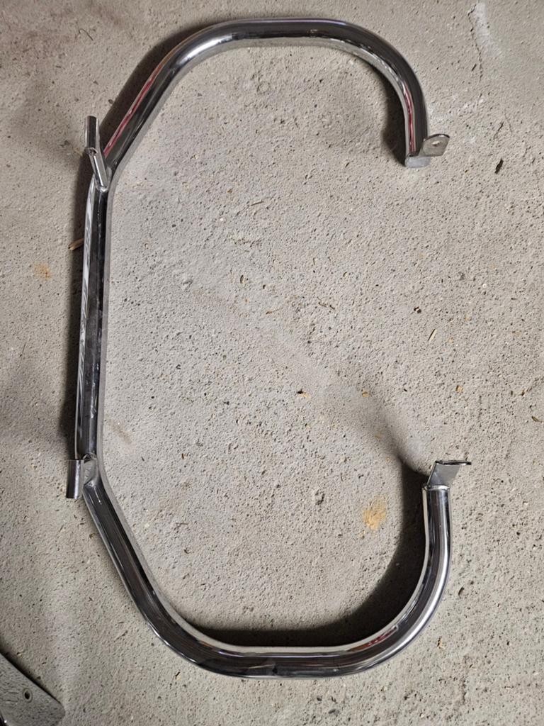 Suzuki intruder Sissybar en rugsteun met bagagerek, Motoren, Ophalen