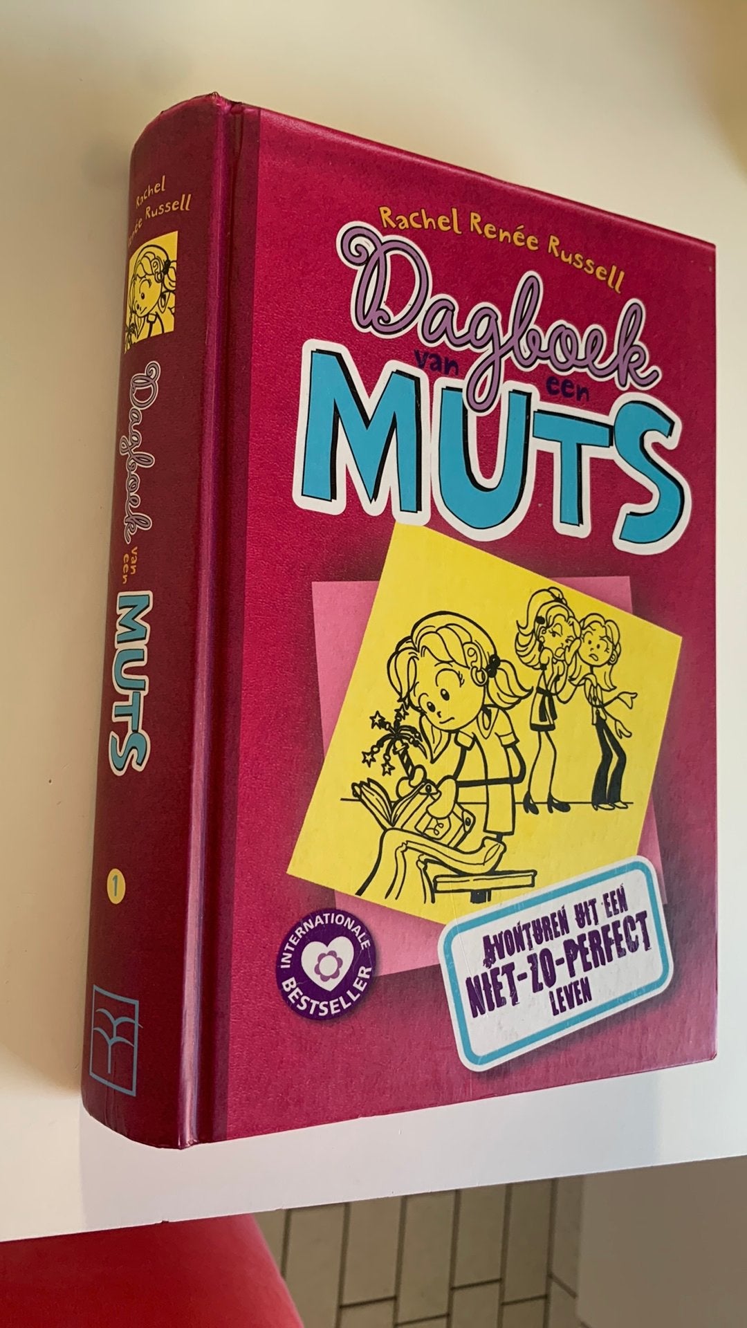 Dagboek van een muts 1, Boeken, Kinderboeken | Jeugd | 10 tot 12 jaar, Ophalen of Verzenden, Zo goed als nieuw