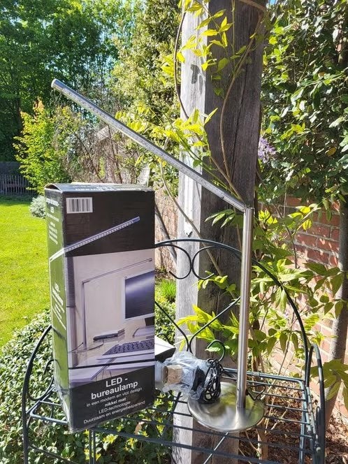 Nouvelle lampe de bureau LED - Design moderne - Nickel mat, Enlèvement