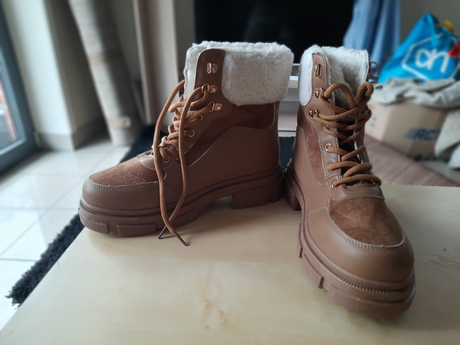 bottines doublées taille 41, Vêtements | Femmes, Neuf, Enlèvement ou Envoi, Manoukian, Brun