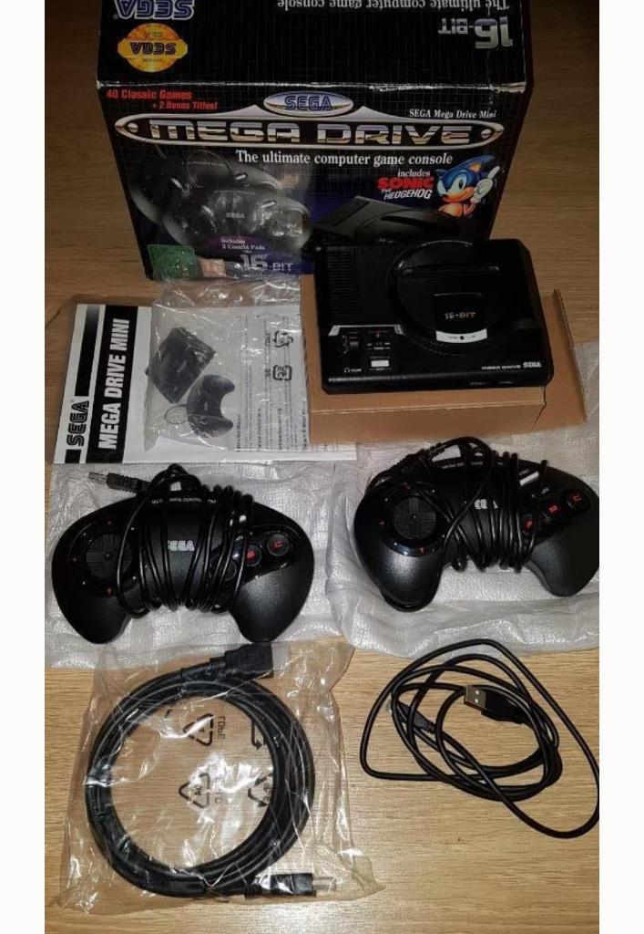 Sega Mega Drive mini met 40 spelletjes., Met games, Mega Drive, Met 2 controllers, Ophalen of Verzenden