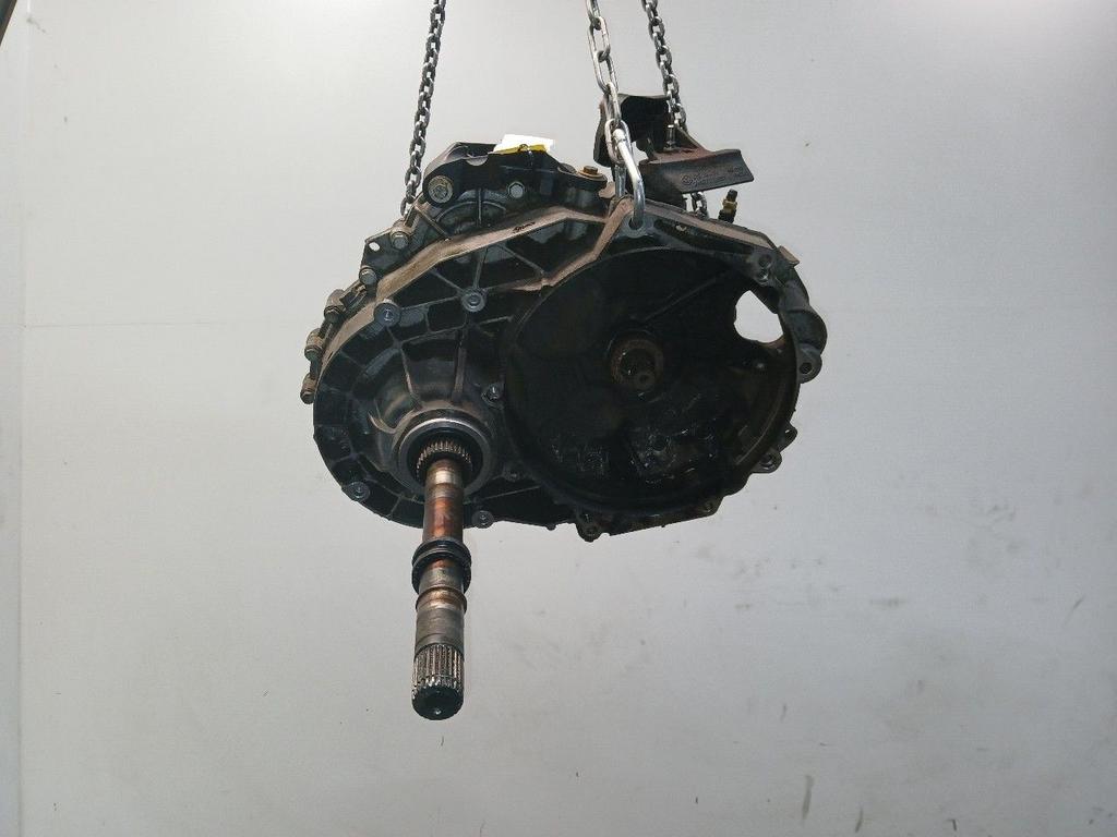 Versnellingsbak schakel Volkswagen Transporter, Onderdelen@venauto.nl, Van der Ven Autorecycling B.V., Ettenseweg 76, 4706 PB Roosendaal, The Netherlands