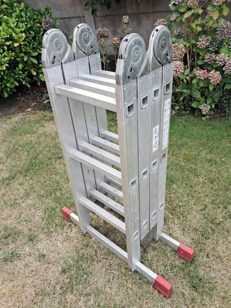 Aluminium Vouwladder / Stelling type 4X3, Doe-het-zelf en Bouw, Ophalen, Gebruikt, Ladder, Opvouwbaar of Inschuifbaar
