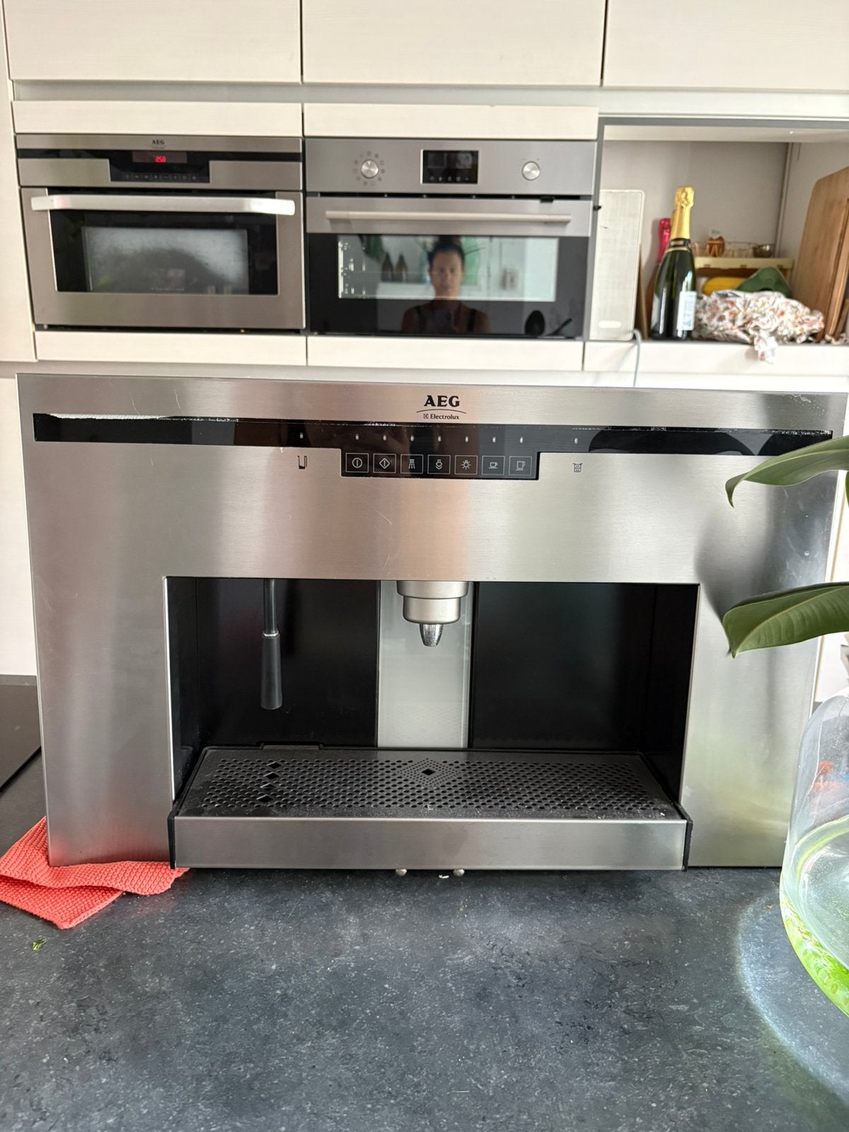 AEG inbouw koffie machine - niet werkend!, Elektronische apparatuur, Ovens, Ophalen, Zo goed als nieuw, Inbouw, AEG
