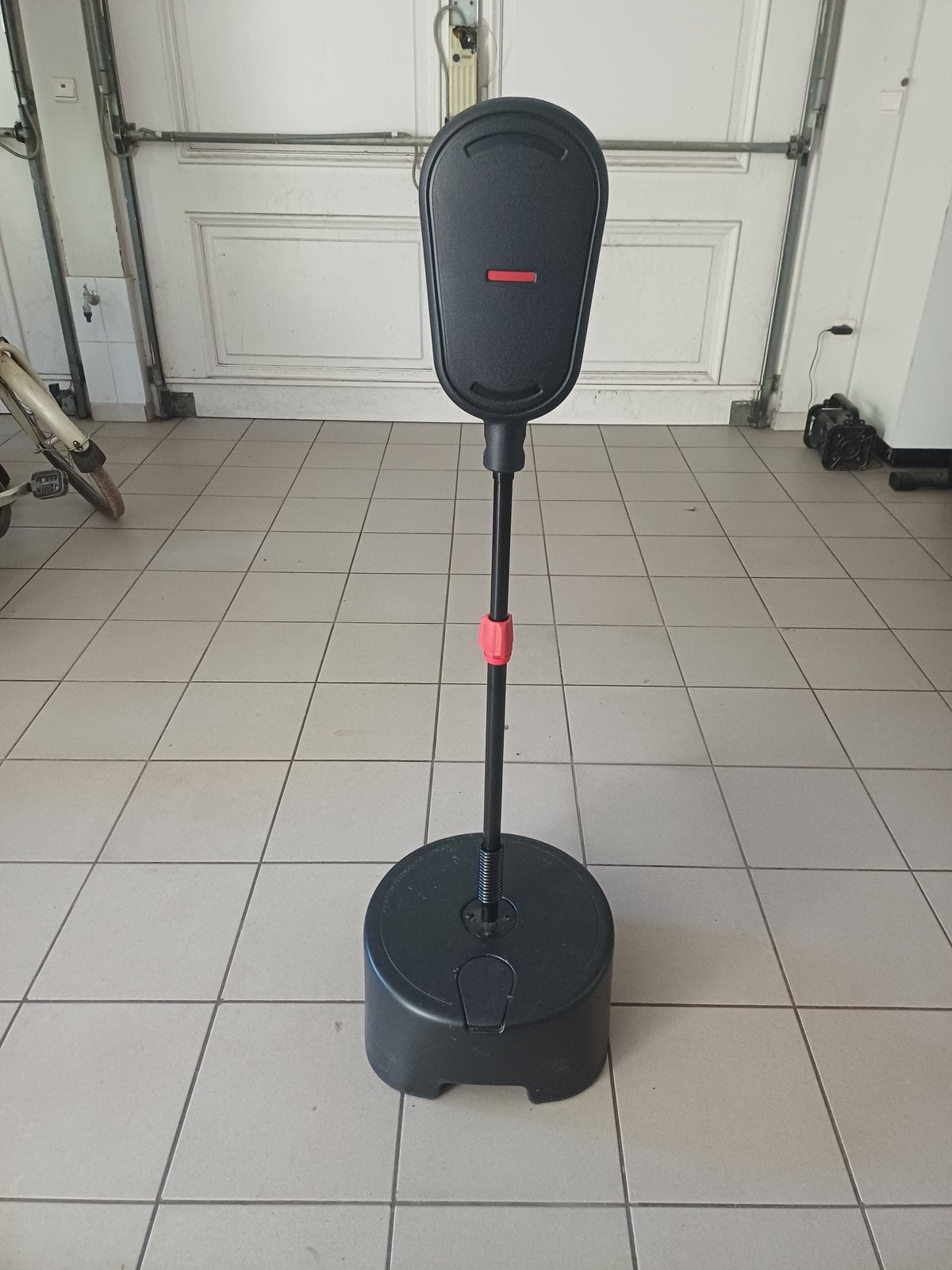 Gratis bokspaal voor kinderen, Ophalen, Zo goed als nieuw, Bokshandschoenen