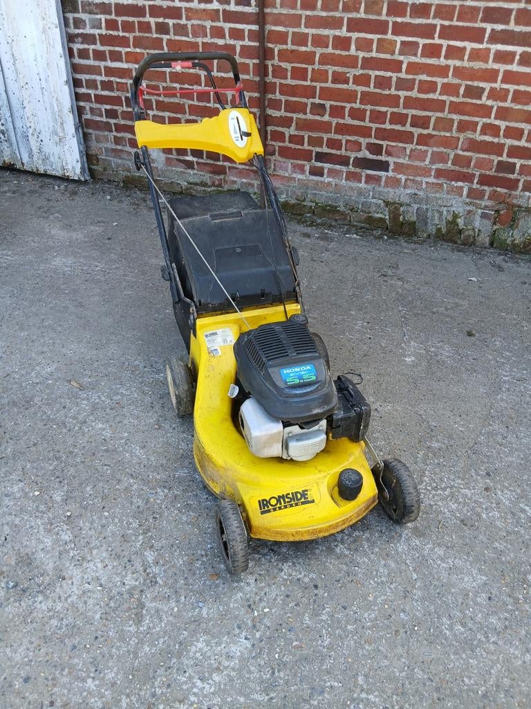 Grasmaaier met honda motor, Enlèvement
