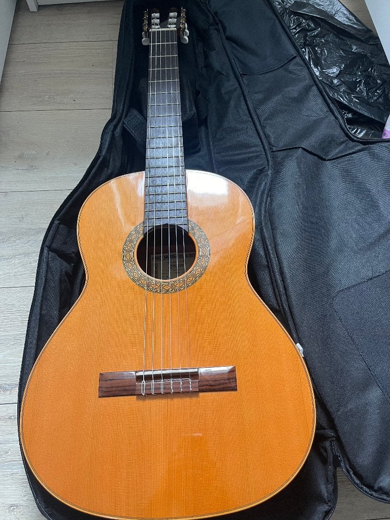 Esteve-gitaar, Ophalen, Zo goed als nieuw, Klassieke of Spaanse gitaar