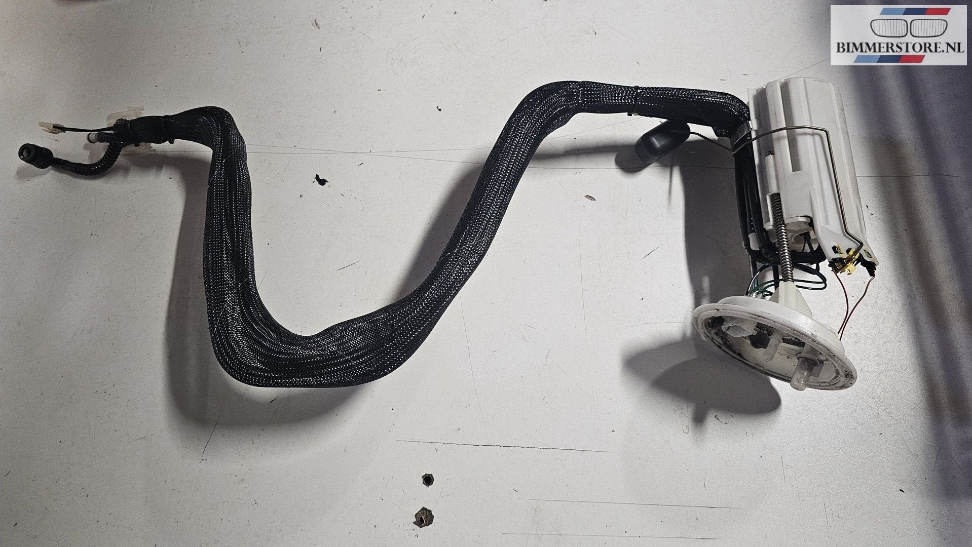 Brandstof pomp opvoerpomp benzinepomp in de tank BMW 5 / 6 S, Autos : Pièces & Accessoires, Électronique & Câbles, BMW, Utilisé