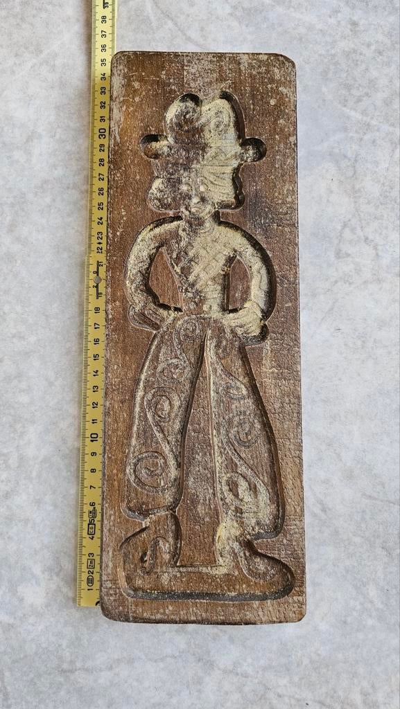 Antieke houten speculaasvorm, Enlèvement