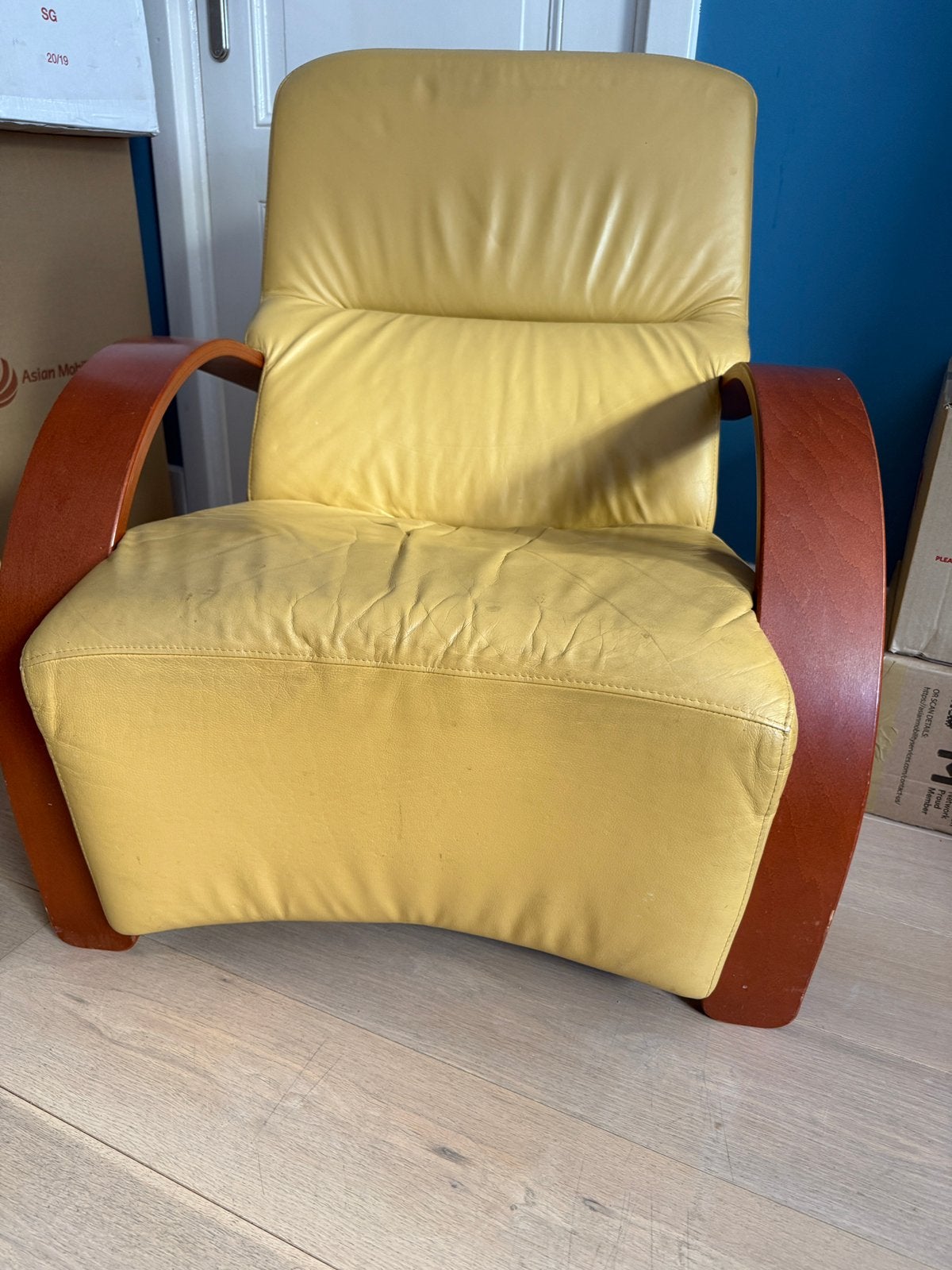Fauteuil en cuir., Enlèvement, Utilisé, Cuir