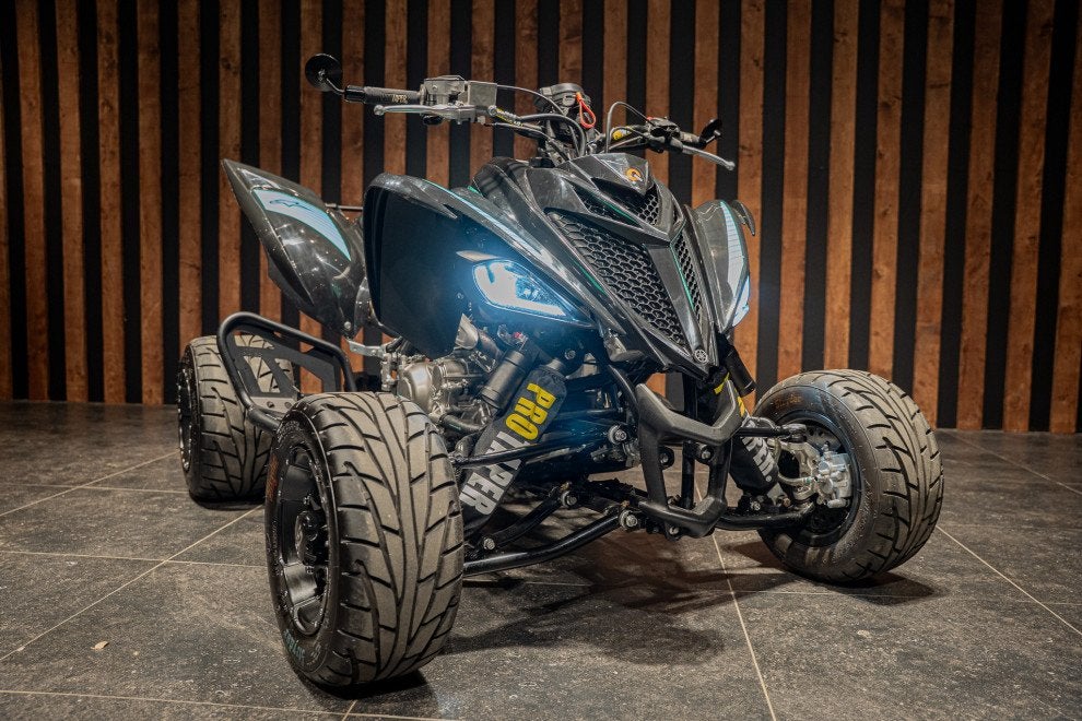 Ik zoek een Quad raptor een 700 of een 700r, Motos