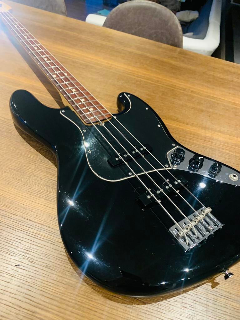 Fender Jazz Bass S1, Muziek en Instrumenten, Snaarinstrumenten | Gitaren | Bas, Gebruikt, Elektrisch, Ophalen