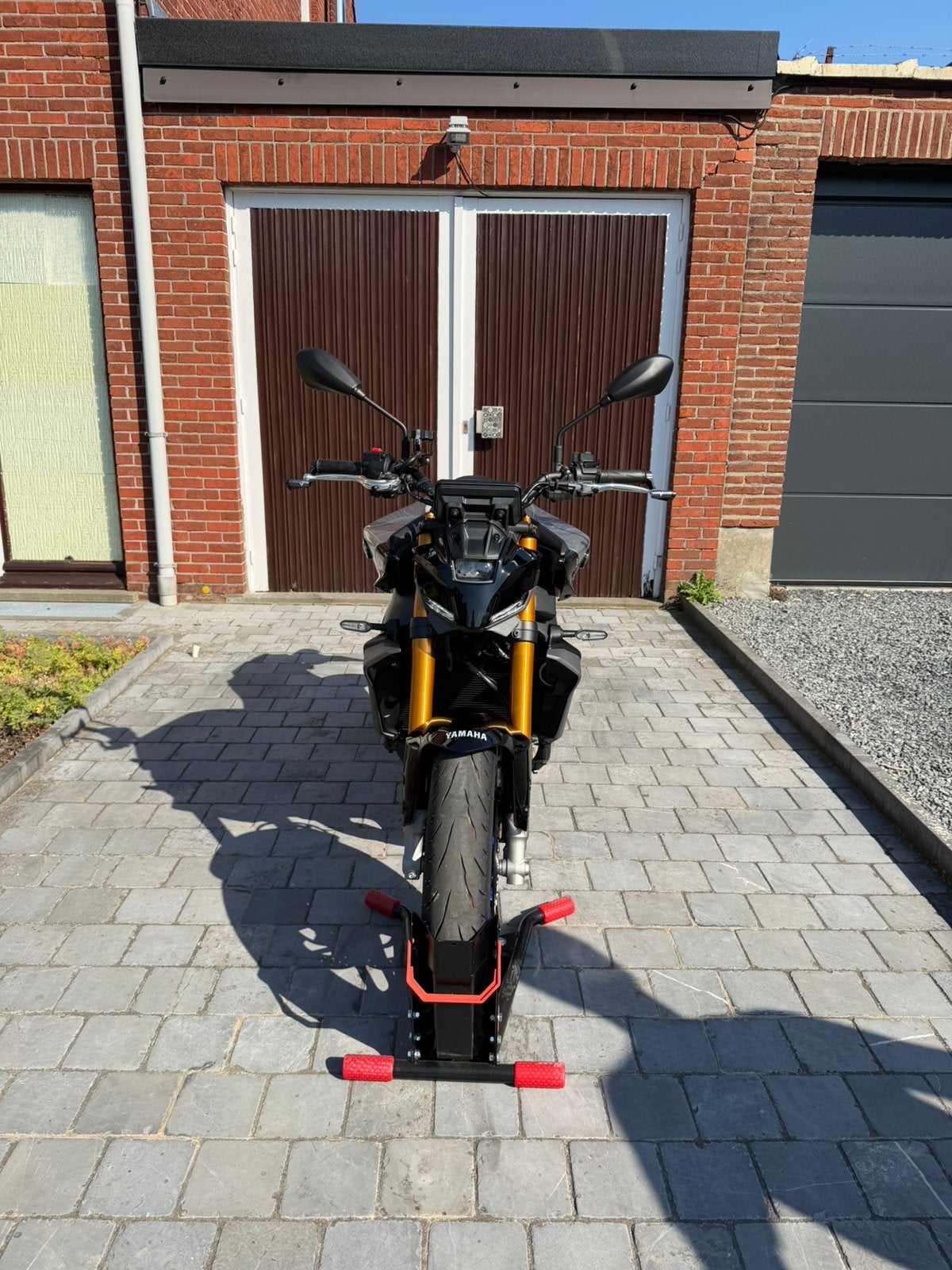 Yamaha MT-09 SP 2026 - Seulement 1 500 km En parfait état !, Motos, Permis Moto A, Occasion, Plus de 35 kW, 3 cylindres