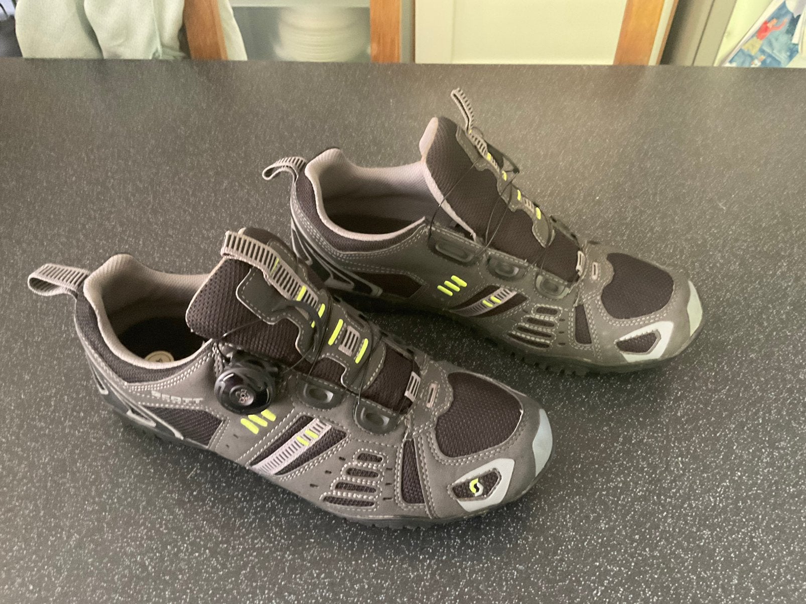 Chaussures vtt scott taille 43, Vélos & Vélomoteurs, Enlèvement ou Envoi, Comme neuf, Chaussures