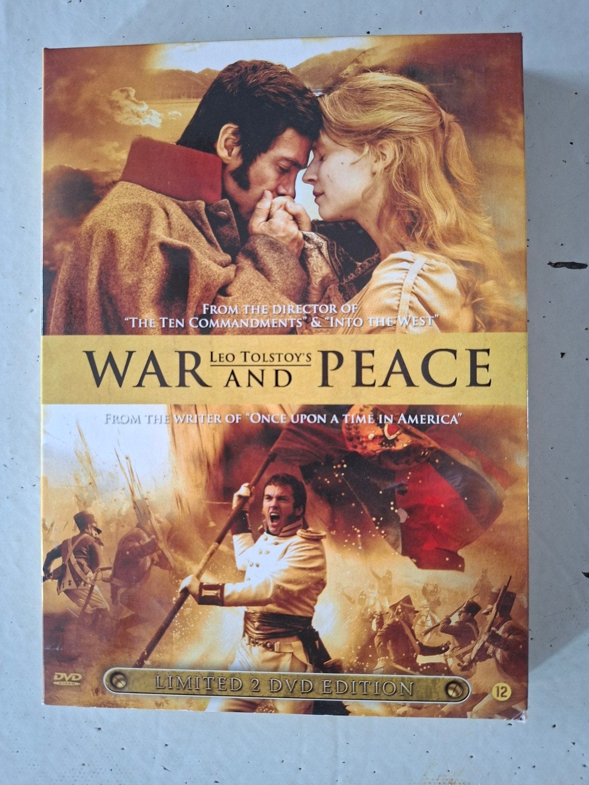war and peace, Enlèvement, Comme neuf, Néerlandais