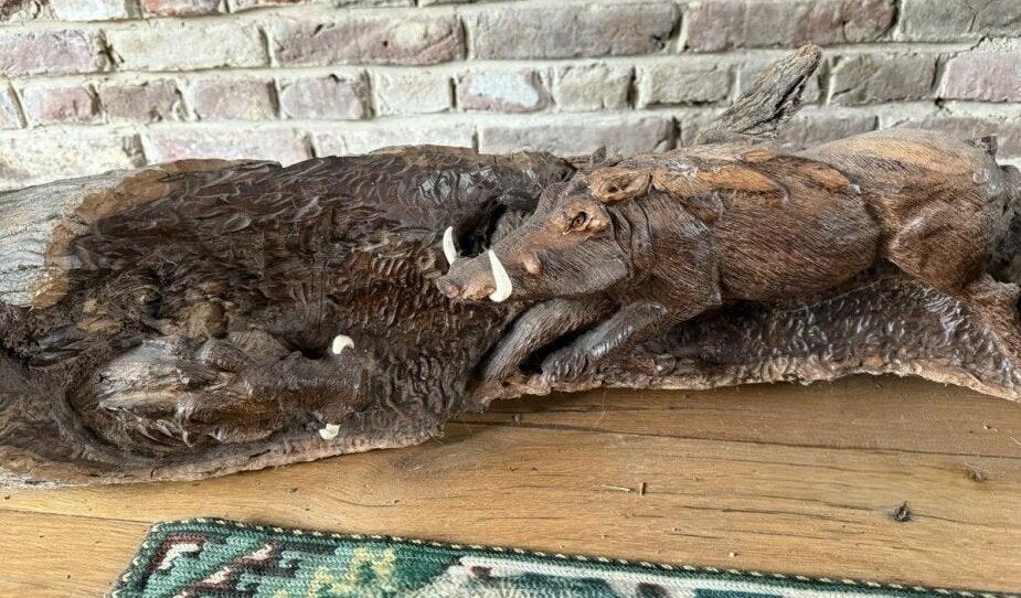 Houten wandsculptuur met everzijnen in reliëf, Antiek en Kunst, Ophalen