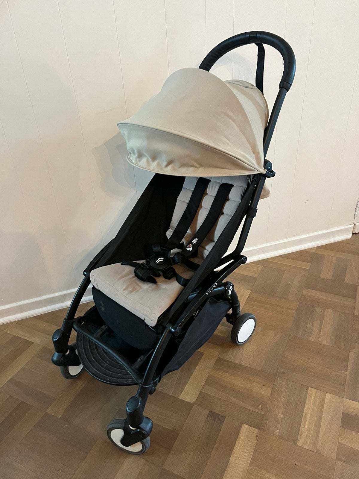 Stokke Yoyo kinderwagen en babymand - beige -, Enlèvement, Utilisé, Autres marques, Protection de pluie