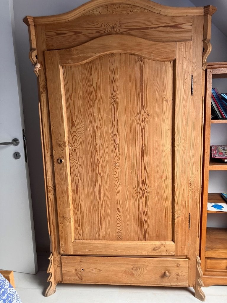 Massief grenen kledingkast, Huis en Inrichting, Ophalen, Gebruikt, 100 tot 150 cm, Pin massif ancien