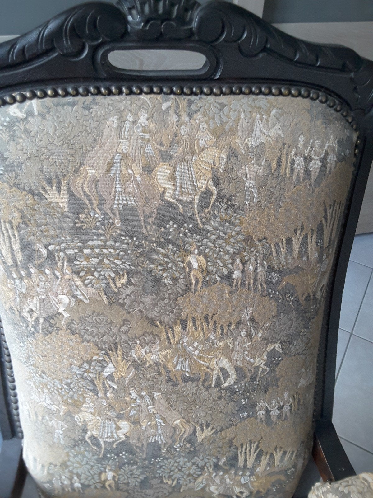 Oude fauteuil / Stoel, Ophalen