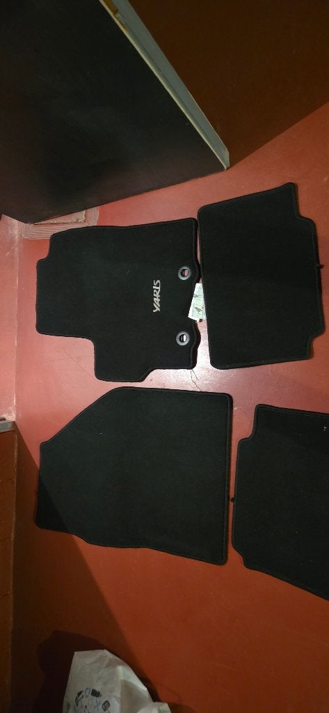Tapis de sol tissu Toyota Yaris – Neufs – Set complet, Ophalen, Nieuw