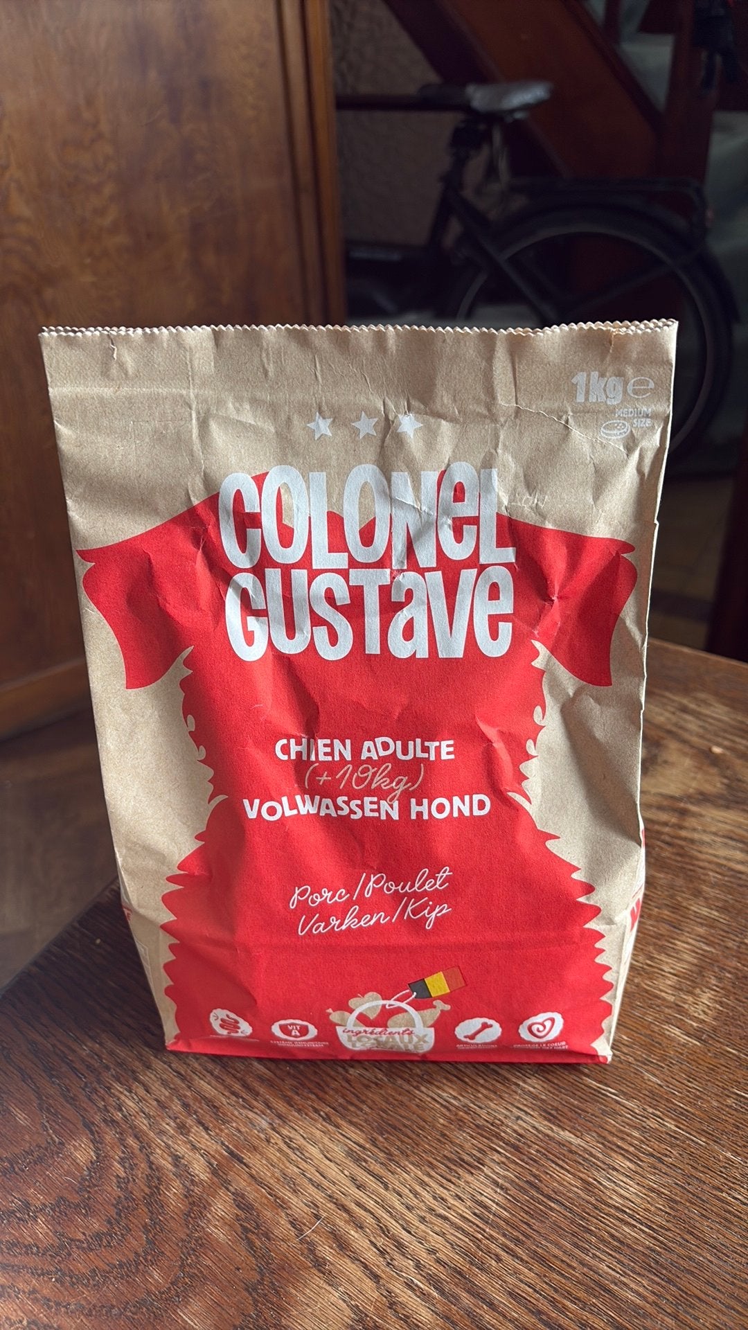 Croquettes Colonel gustave 1kg chien adulte, Dieren en Toebehoren, Dierenvoeding, Ophalen, Hond