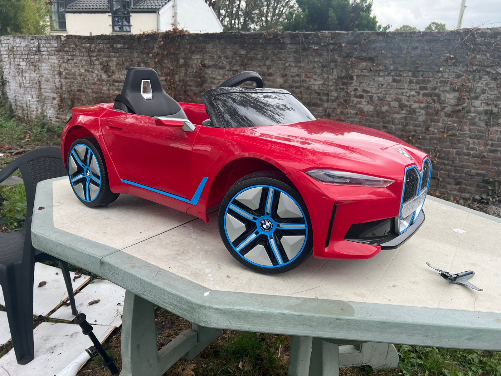 Voiture électrique pour enfant BMW, Comme neuf