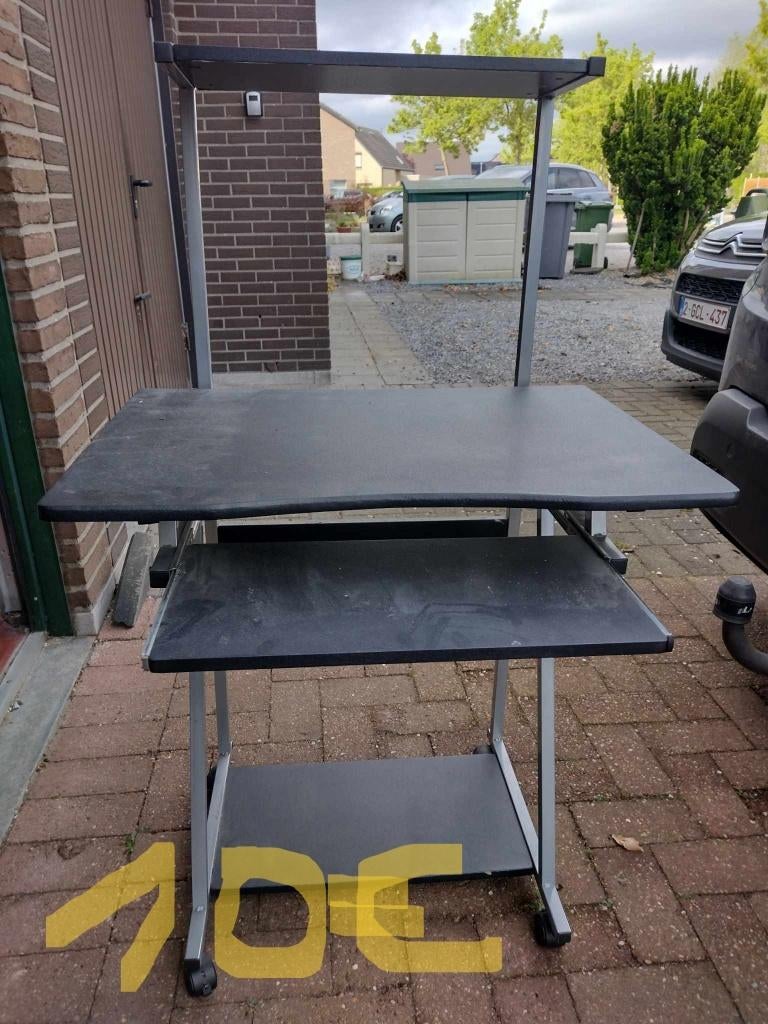 Bureautje, Ophalen, Gebruikt