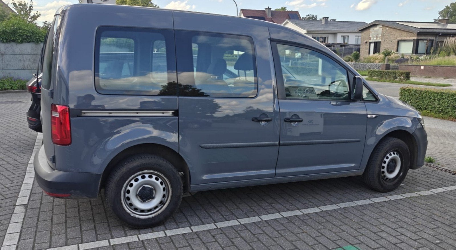 volkswagen caddy 2.0 TDI automaat✅️ Euro6 ✅️1ste eigenaar, Autos, Volkswagen, Argent ou Gris, Achat, 6 portes, Euro 6