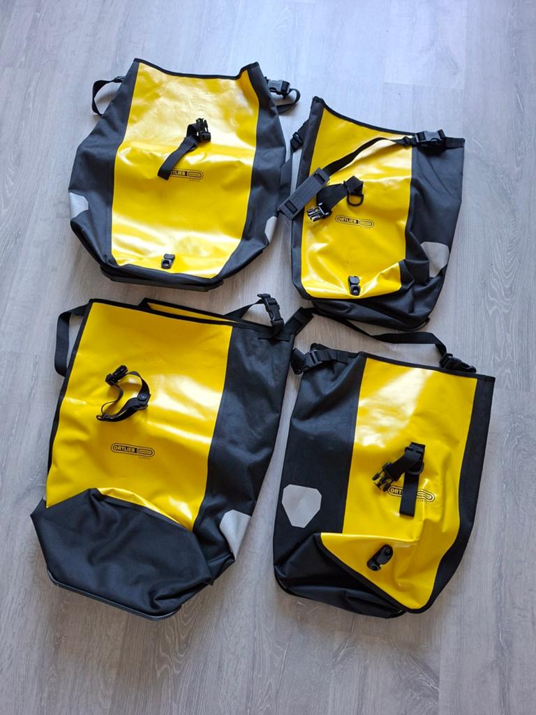Ortlieb Classic waterproof fietstassen., Ophalen