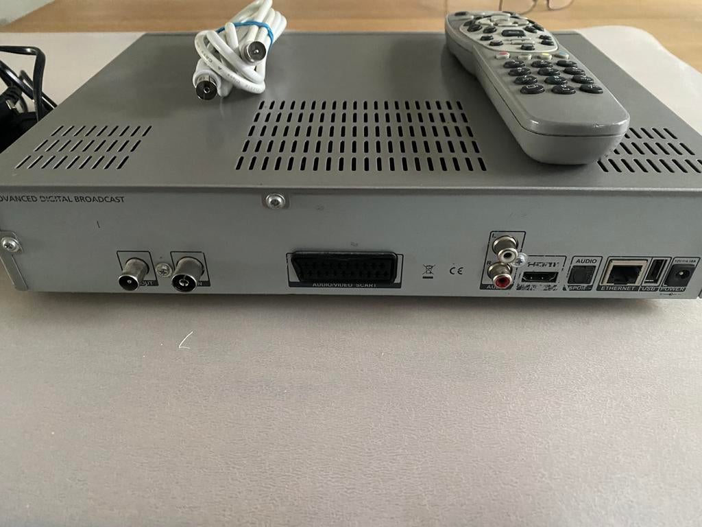 Telenet HD Digicorder met origineel afstandsbediening,adapte, Enlèvement ou Envoi, Comme neuf