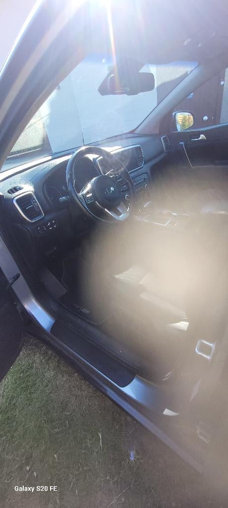 kia sportage, Euro 6, 4 cilinders, 1600 cc, Leder en Stof