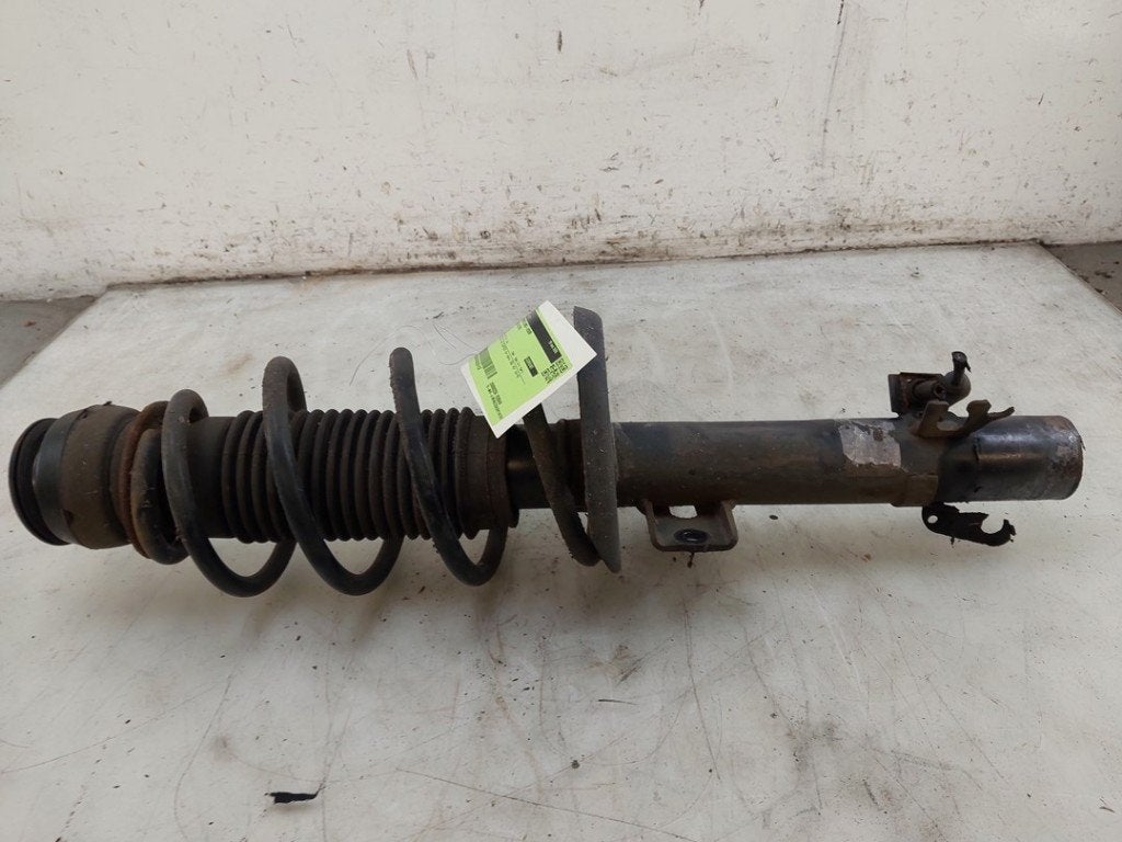 AMORTISSEUR OU ABSORBEUR DE CHOC AVANT GAUCHE Polo V (6R), Volkswagen, Volkswagen AG, Utilisé, Kundenbetreuung@volkswagen.de