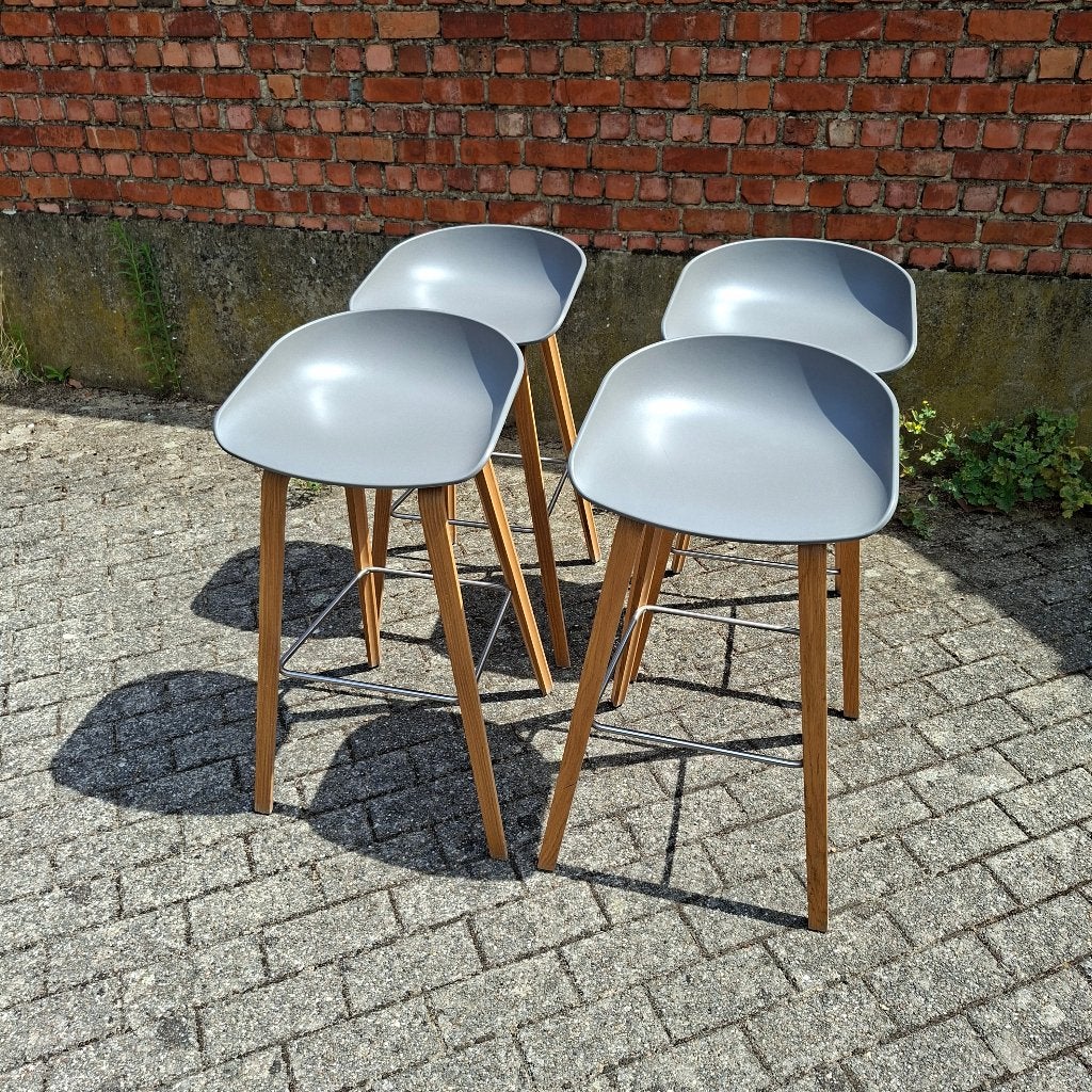 4 tabourets gris Hay AAS32 chêne naturel, Maison & Meubles, 4 tabourets, Enlèvement, Utilisé, Bois