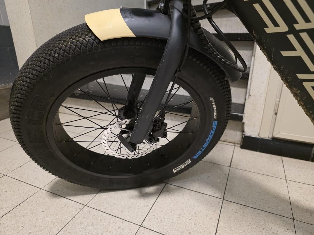 Elektrische fiets, leuk zwart model, merk Adriatica Pesaro, Fietsen en Brommers, Fietsen | Driewielfietsen, Zo goed als nieuw