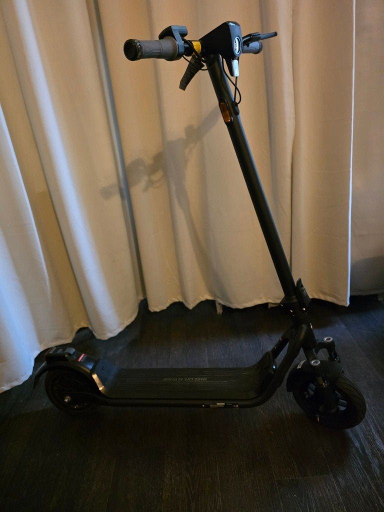 Trottinette. Electrique neuve, Vélos & Vélomoteurs, Enlèvement, Neuf, Step électrique (E-scooter), Trottinette électrique