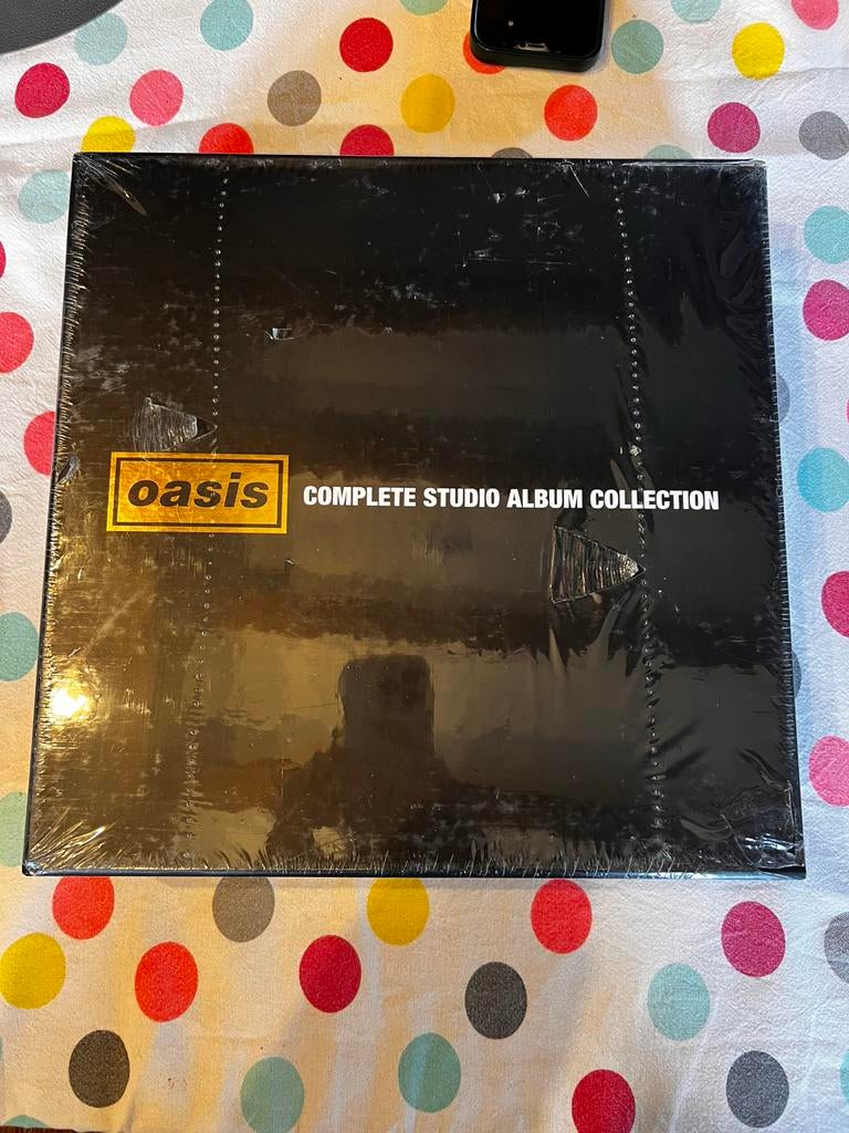 Oasis - complete studio album collection (ltd gold vinyl), Boxset, Ophalen of Verzenden, Nieuw in verpakking