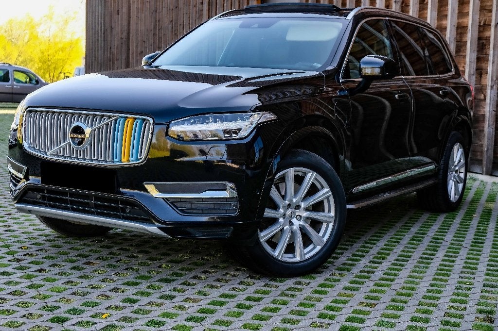 Volvo XC90 T8 Hybride 7 Places Inscription Pano B&W, Autos, Euro 6, Entreprise, 7 places, Entretenue par le concessionnaire