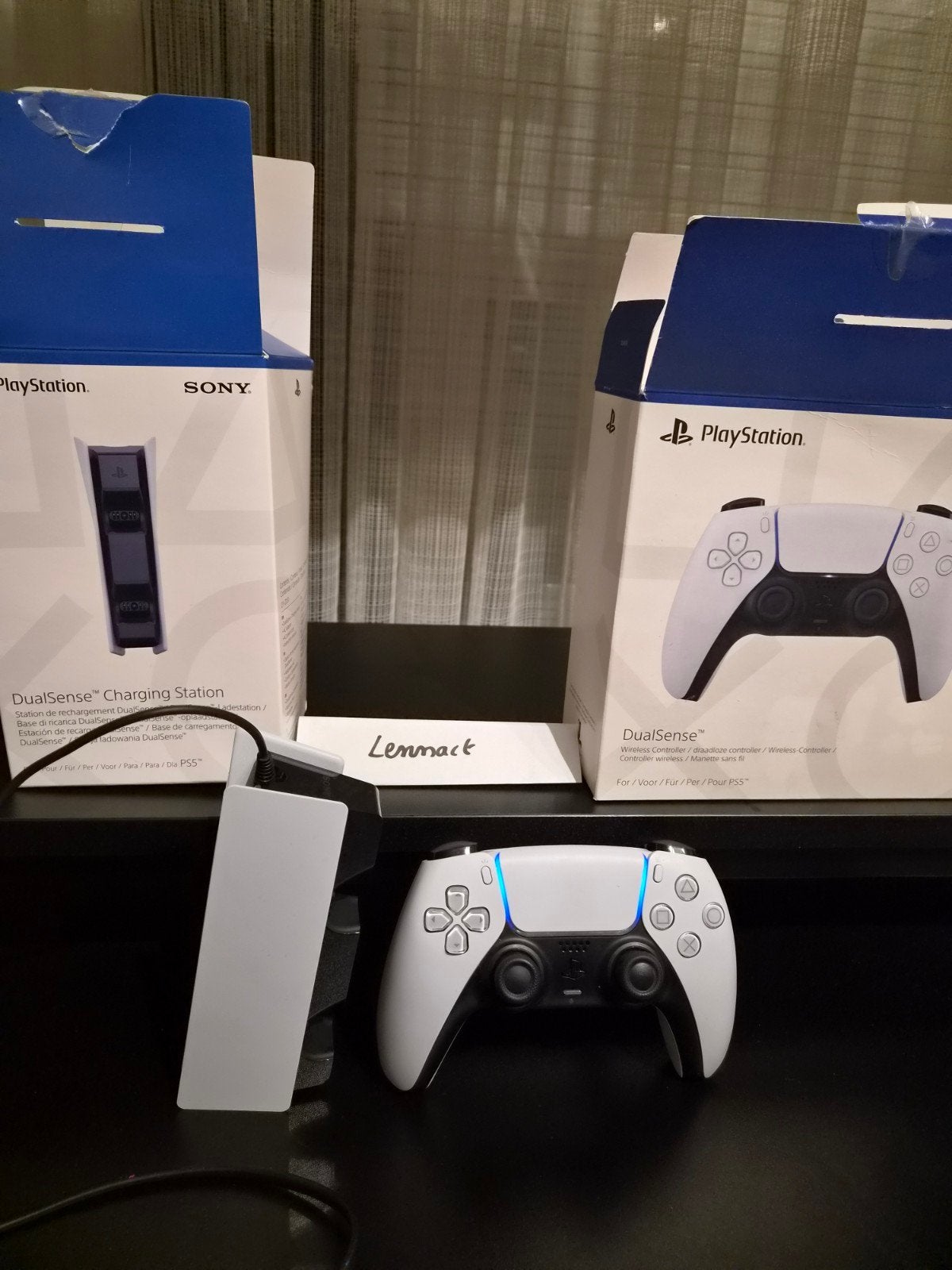 PS5 Dual Sense Controller + duo Charging Station!, Ophalen of Verzenden, Playstation 5