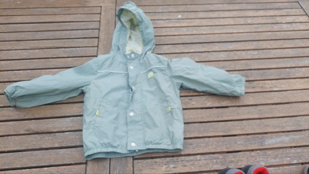 impermeable leger taille 92, Garçon ou Fille, Enlèvement, Utilisé, Baby club dreambaby